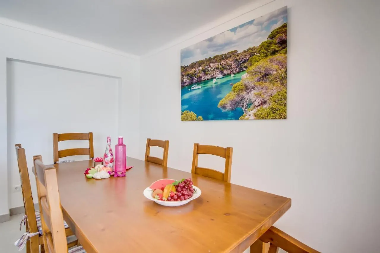 Ideal Property Mallorca - Mary 阿尔库迪亚港 0*,  西班牙