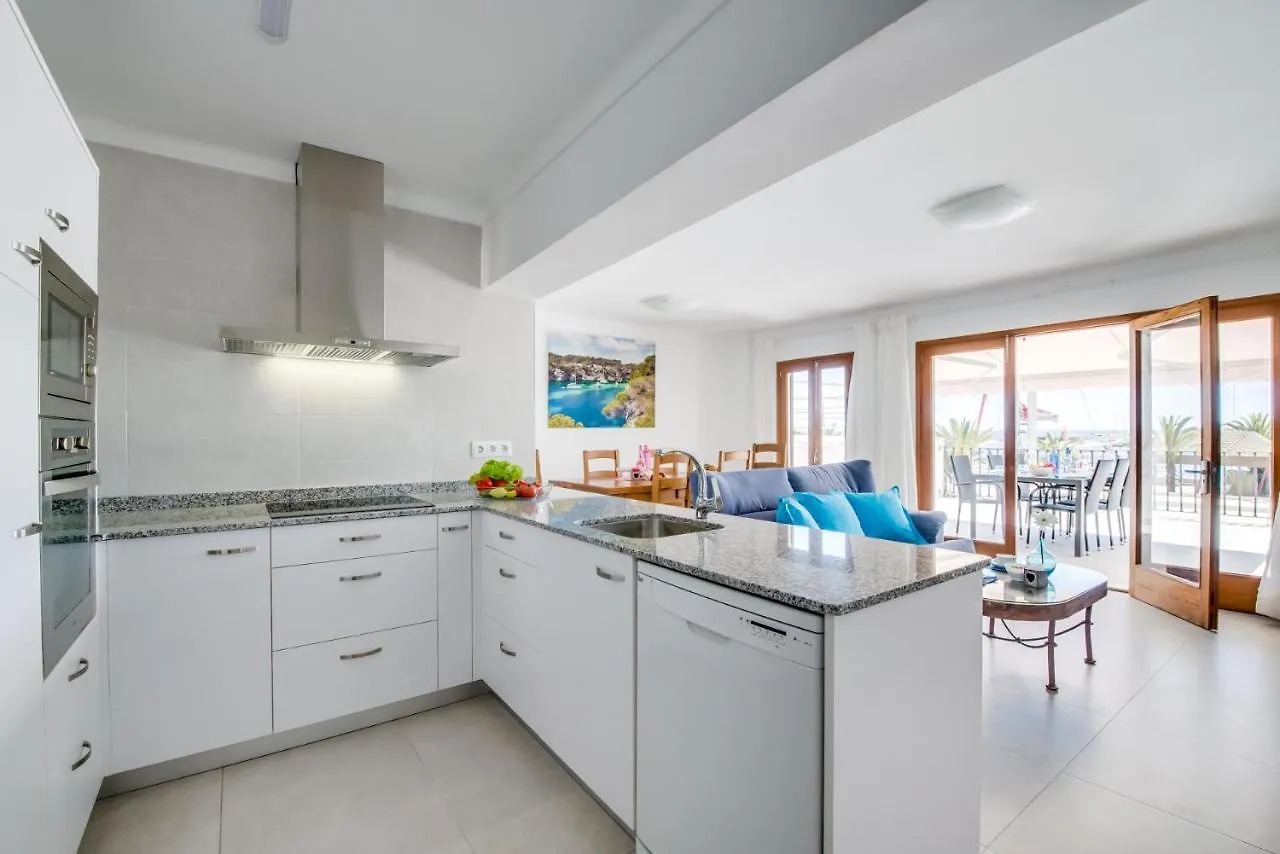 Ideal Property Mallorca - Mary 阿尔库迪亚港